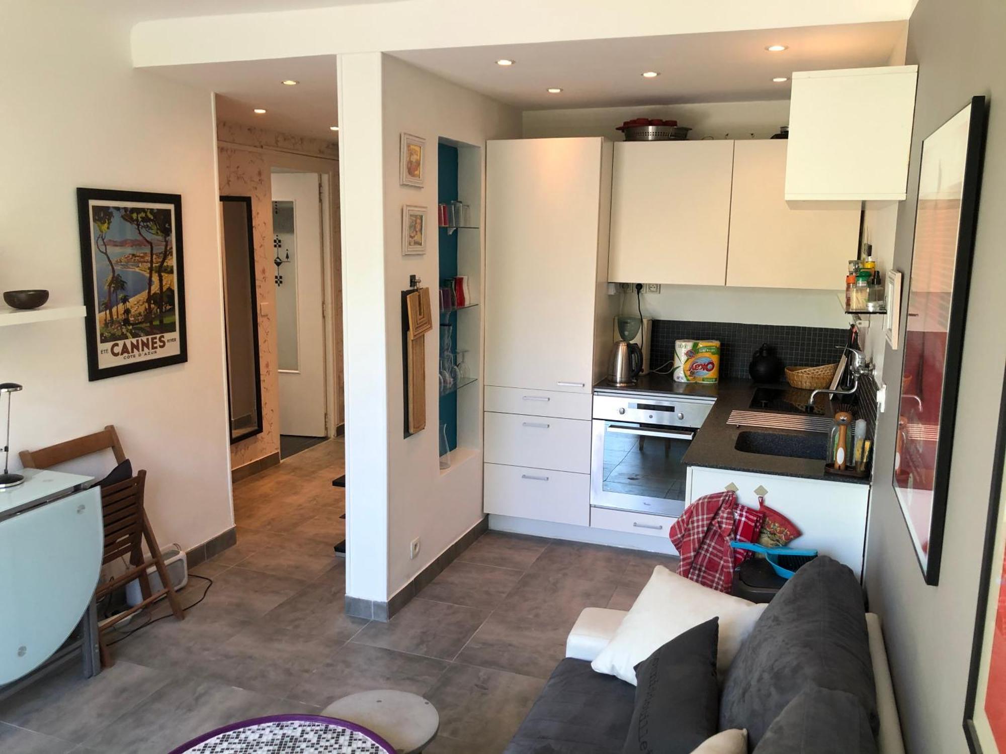 Only 60M To The Beach, 2 Bedroom Cozy Apartment, 80M2 Big Garden, Very Central Cannes Eksteriør bilde