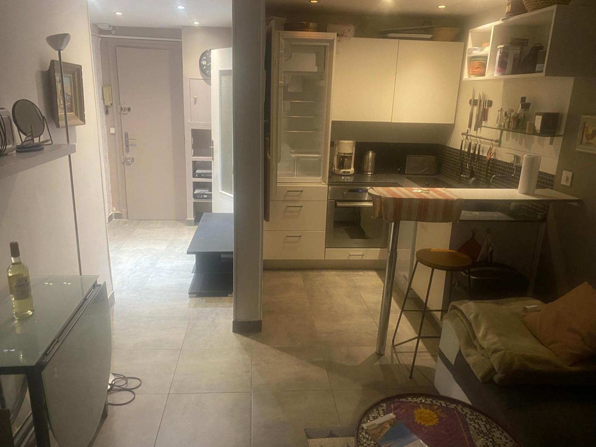Only 60M To The Beach, 2 Bedroom Cozy Apartment, 80M2 Big Garden, Very Central Cannes Eksteriør bilde